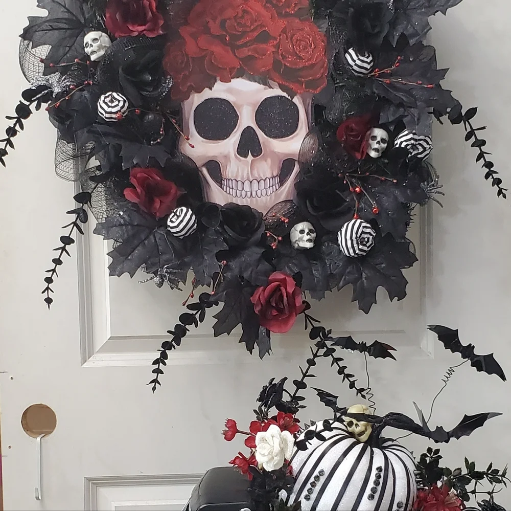 Skeleton Halloween Wreath